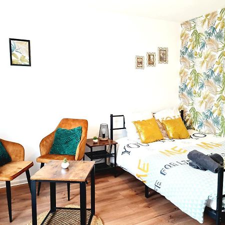 Le Petit Charmeur, Parking, Wifi, Gare Apartment Flers  Exterior photo